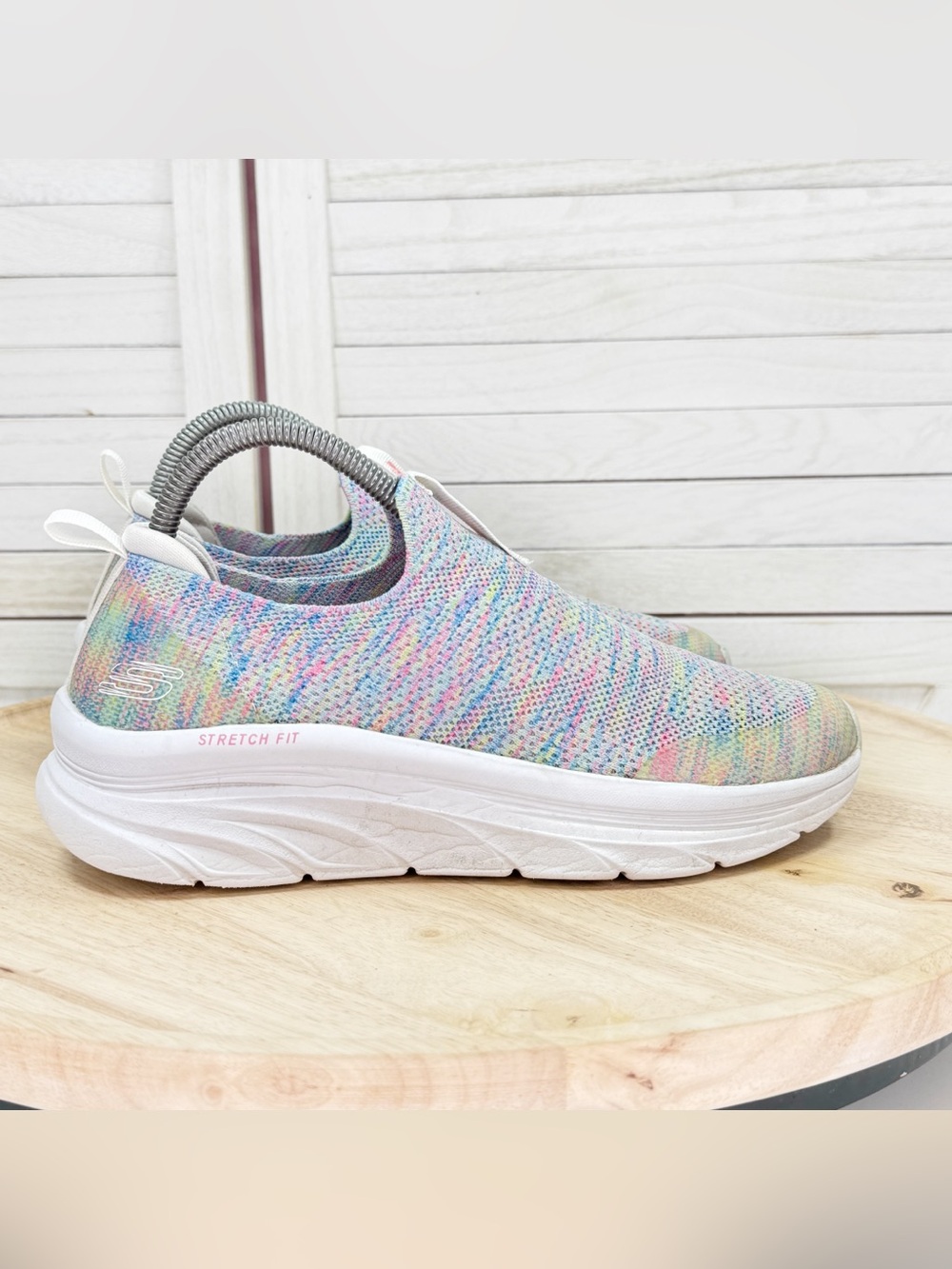 Skechers Relaxed Fit D’Lux Walker Knit Sneakers Rainbow Women 8.5 Slip On